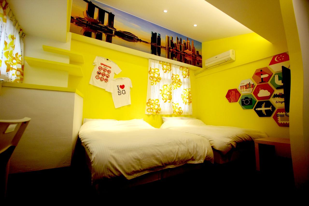 Color House Hostel ไถจง ภายนอก รูปภาพ