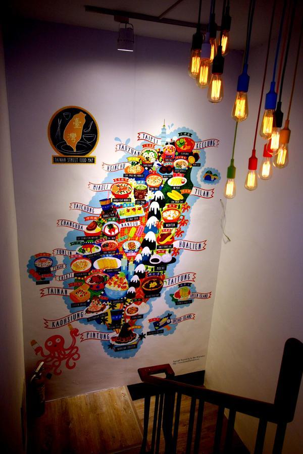 Color House Hostel ไถจง ภายนอก รูปภาพ